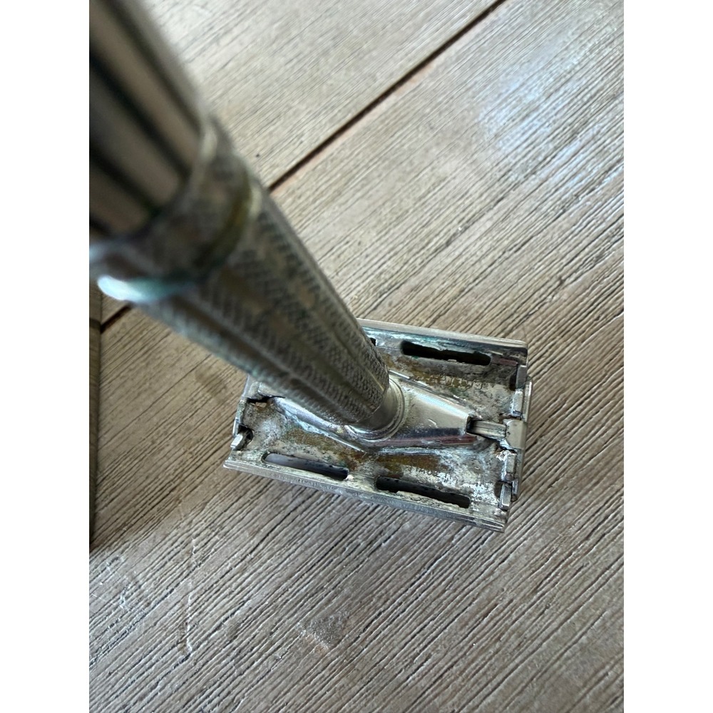 Lot of vintage safety razors Gillette Gem with cases - Picture 3 of 10